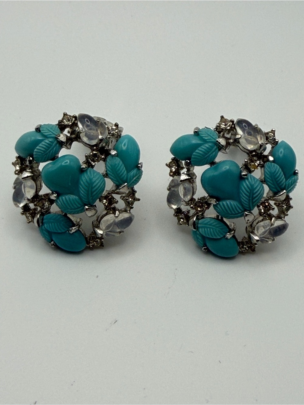 Vintage turquoise molded carved leaves cabochons and rhinestone clip on earrings